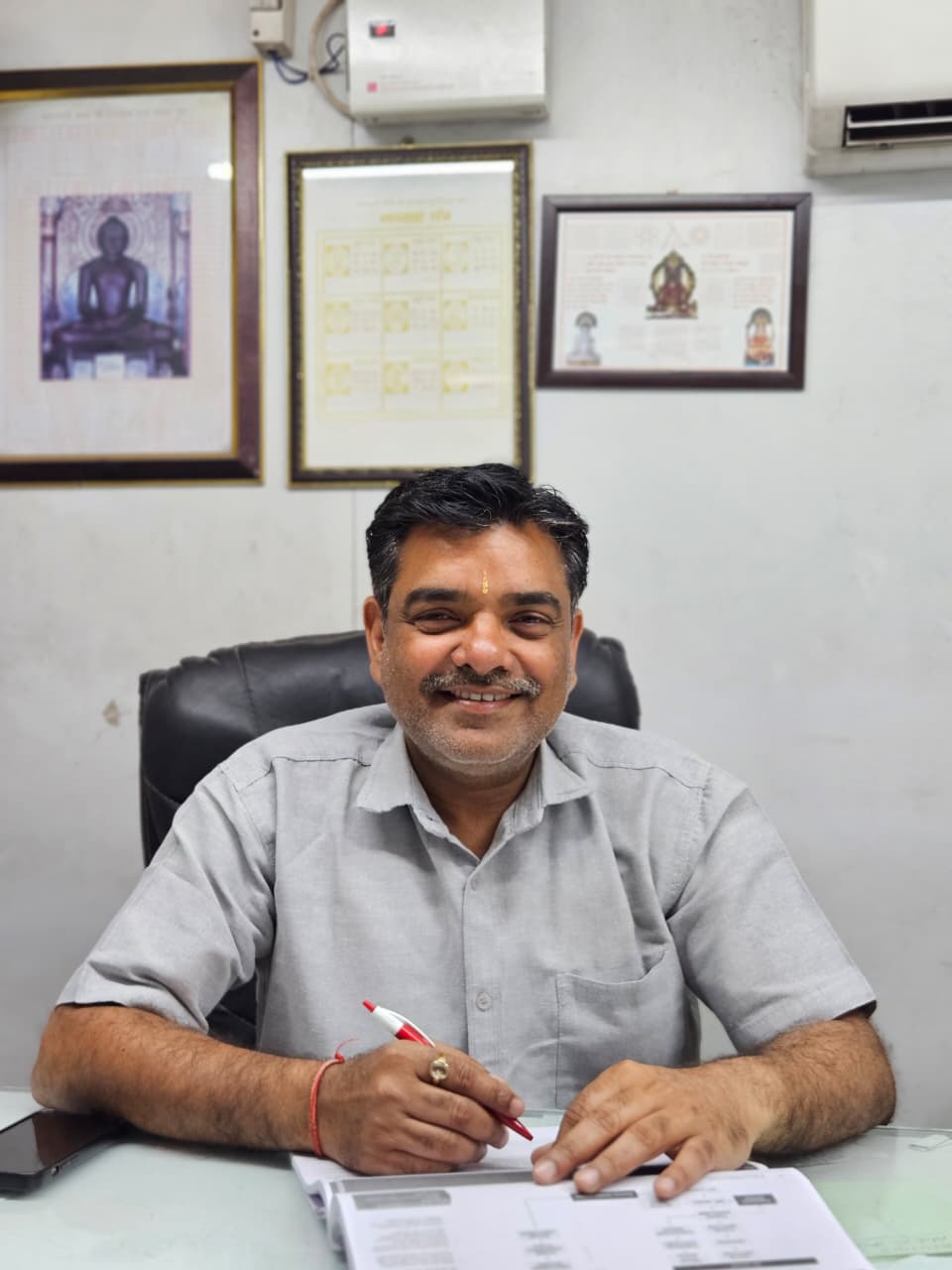 Shashi K Jain